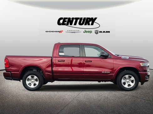 Used 2025 RAM 1500 Big Horn image 2