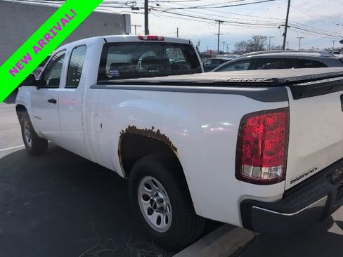 Used 2011 GMC Sierra 1500 W/T image 3