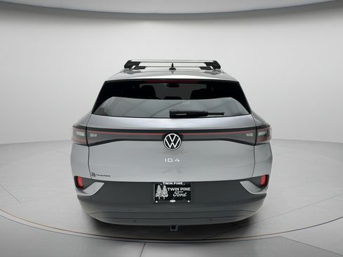 Used 2023 Volkswagen ID.4 Pro AWD/4WD image 7