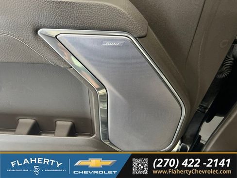 Used 2022 GMC Sierra 1500 Denali w/ Technology Package AWD/4WD image 22