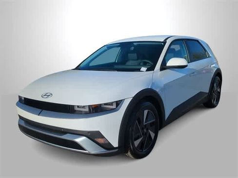 Certified 2026 Hyundai Ioniq 5 SEL image 4