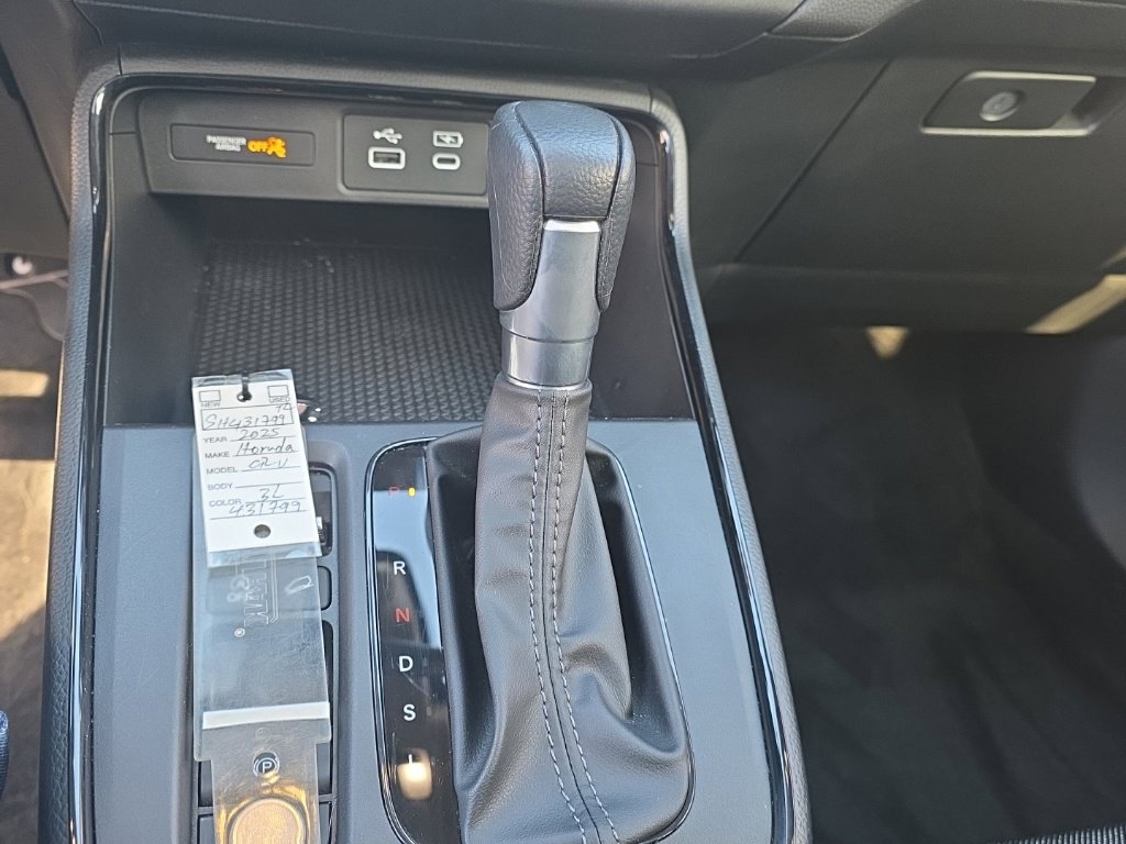 Certified 2025 Honda CR-V EX image 18