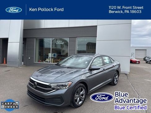 Used 2024 Volkswagen Jetta SE image 1