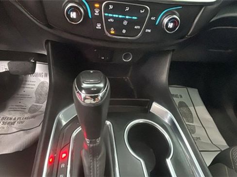 Used 2020 Chevrolet Traverse LS image 17