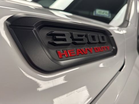 New 2026 RAM 3500 Tradesman AWD/4WD image 15