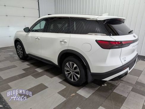 Used 2024 INFINITI QX60 Pure AWD/4WD image 2