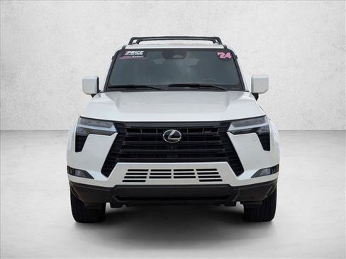 Used 2024 Lexus GX 550 w/ Accessory Package (Z1) image 2