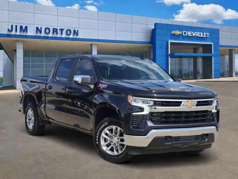 Used 2022 Chevrolet Silverado 1500 LT w/ Z71 Off-Road Package AWD/4WD image 1