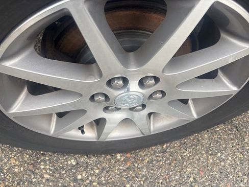 Used 2014 Buick Enclave Leather image 8