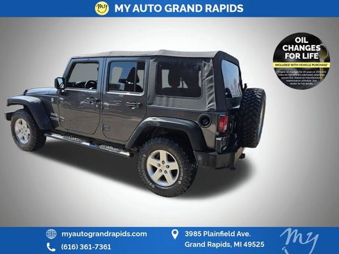 Used 2016 Jeep Wrangler Unlimited Sport w/ Quick Order Package 24S AWD/4WD image 5