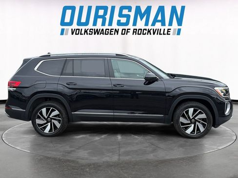 Used 2025 Volkswagen Atlas SEL AWD/4WD image 7