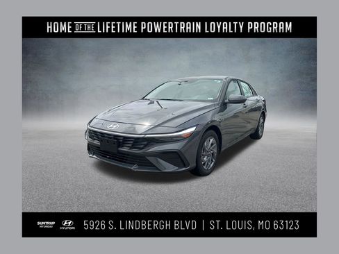 Certified 2025 Hyundai Elantra Hybrid FWD image 1