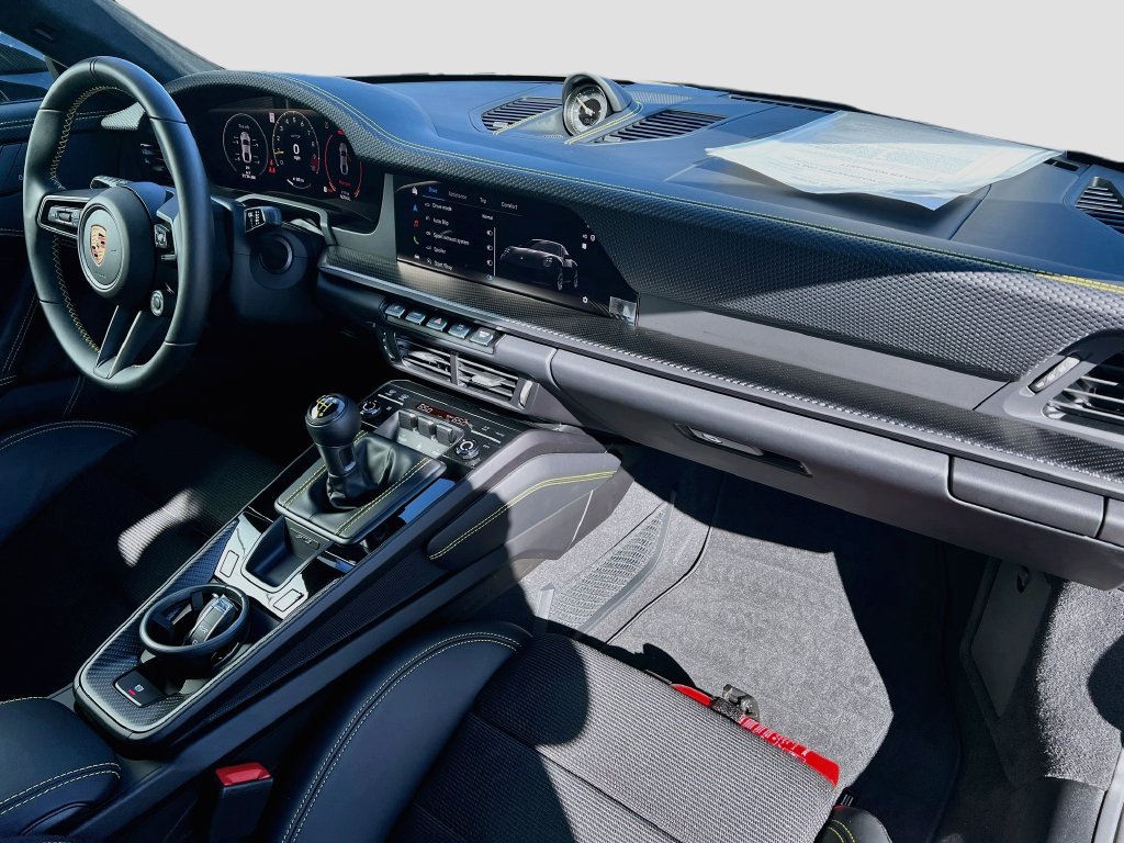 Certified 2026 Porsche 911 GT3 RWD image 28