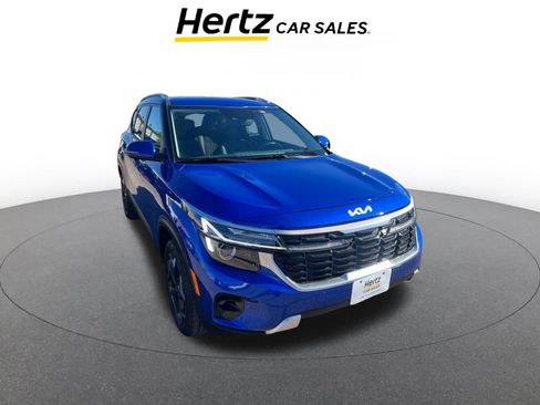 Used 2025 Kia Seltos S image 1