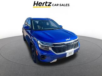Used 2025 Kia Seltos S video 1