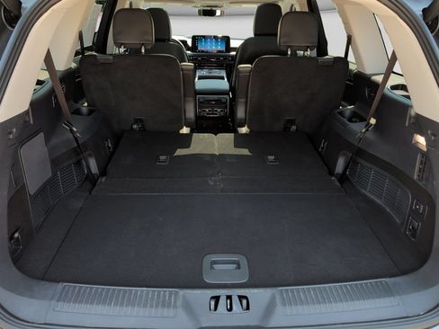 Used 2025 Lincoln Aviator Reserve w/ Jet Appearance Package AWD/4WD image 38