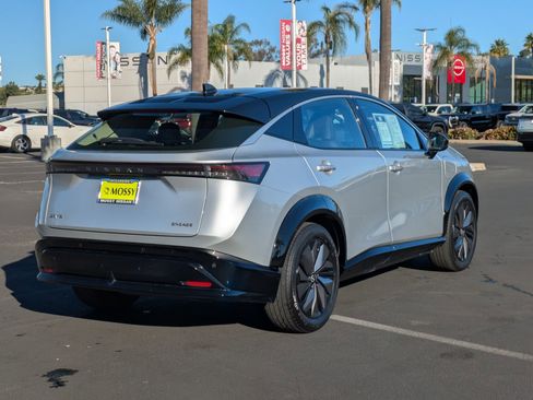 Used 2023 Nissan Ariya ENGAGE image 8