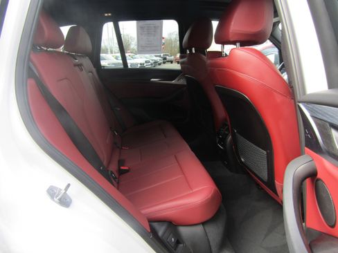 Used 2022 BMW X3 xDrive30i w/ Premium Package image 22