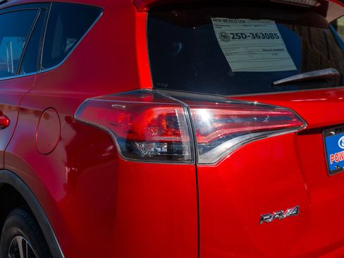 Used 2016 Toyota RAV4 XLE image 18