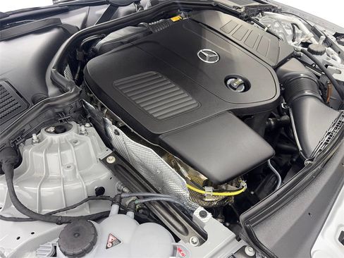 Used 2025 Mercedes-Benz C 300 Sedan image 70