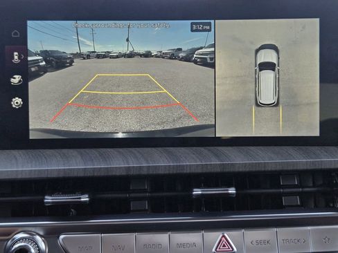 Used 2025 Kia Telluride SX FWD image 19