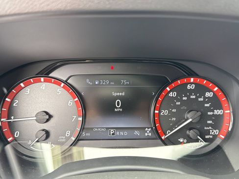 New 2026 Nissan Frontier PRO-4X w/ Pro-4x Convenience Package AWD/4WD image 4
