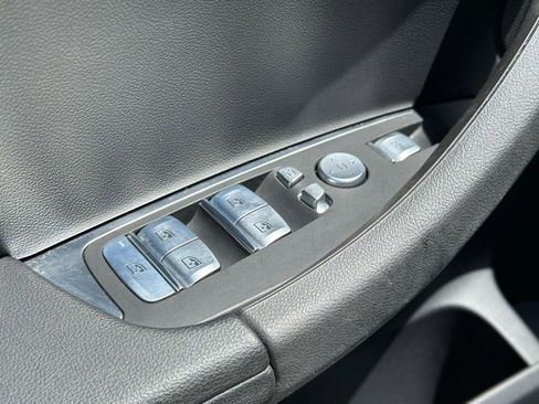 Used 2024 BMW X3 xDrive30i w/ Premium Package w/ZPA AWD/4WD image 15