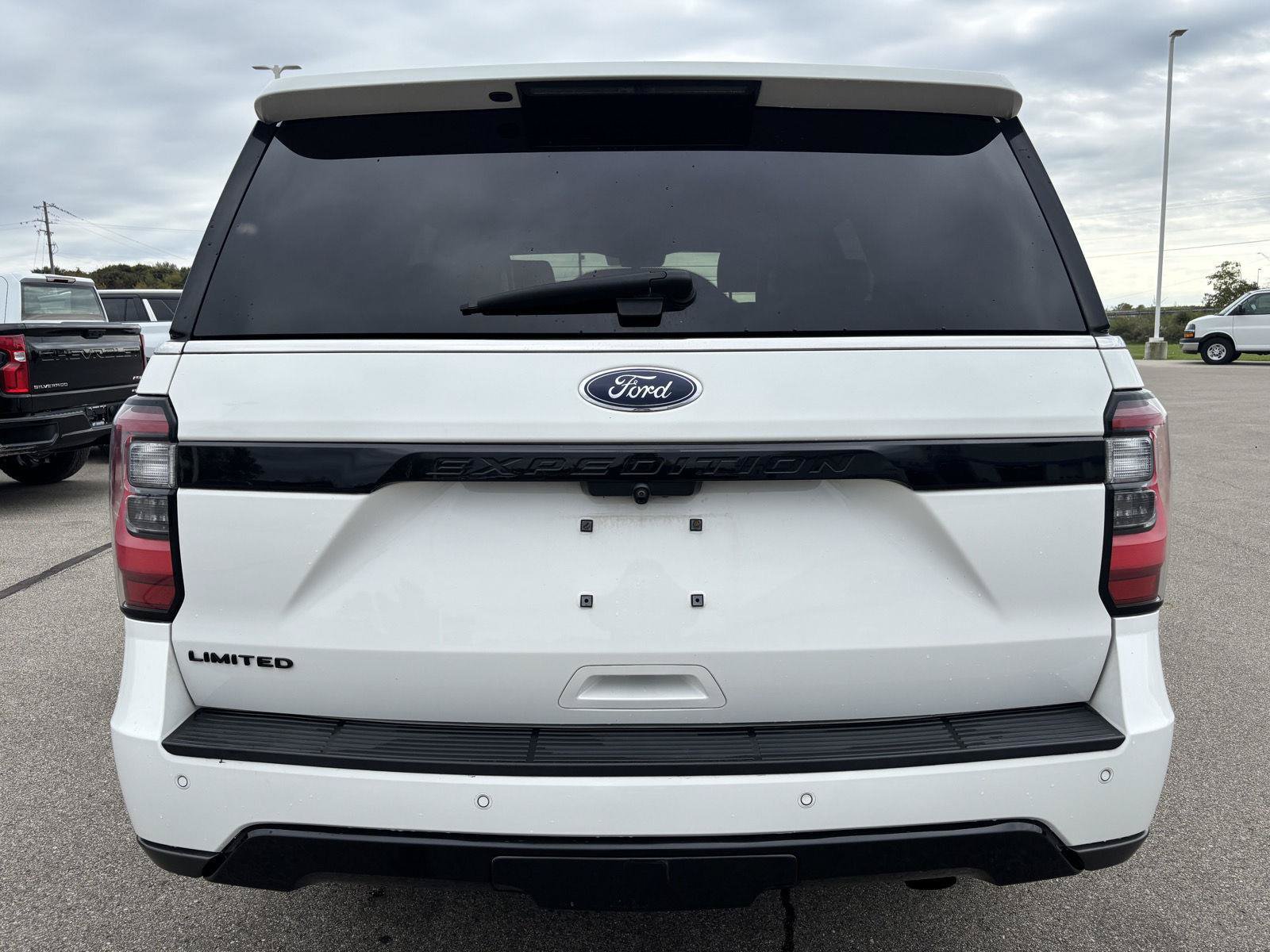 Used 2020 Ford Expedition Limited w/ Equipment Group 303A AWD/4WD image 4