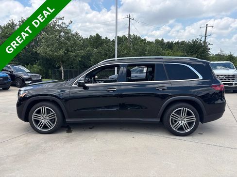 Used 2025 Mercedes-Benz GLS 450 4MATIC image 8