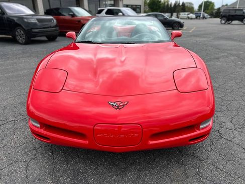 Used 1999 Chevrolet Corvette Convertible w/ Memory Pkg RWD image 17