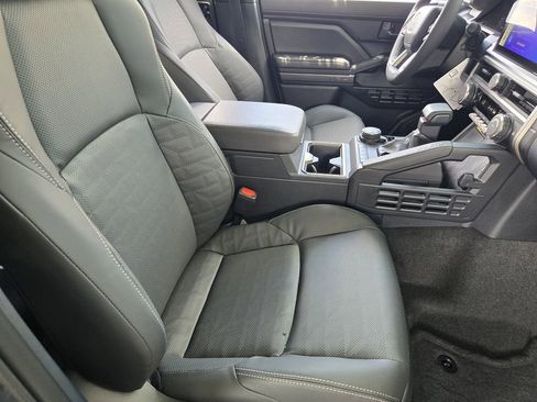 New 2026 Toyota 4Runner TRD Sport Premium AWD/4WD image 9