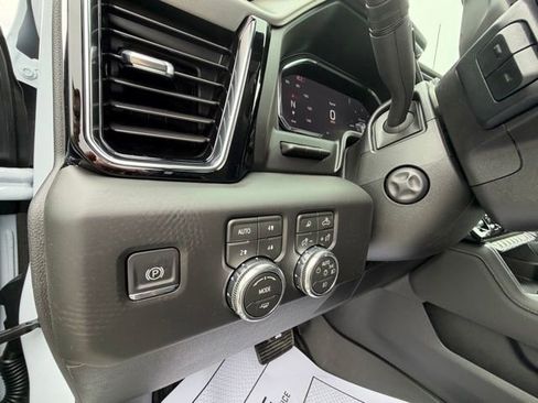 New 2026 GMC Sierra 1500 Denali AWD/4WD image 17