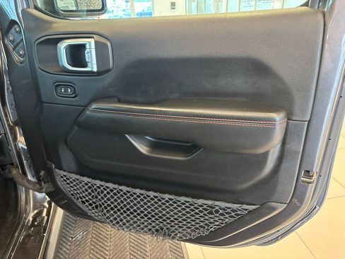 Used 2023 Jeep Gladiator Rubicon w/ Trailer Tow Package image 22