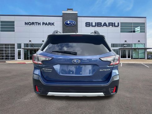 Used 2022 Subaru Outback Limited AWD/4WD image 2