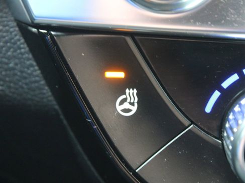 Used 2022 Kia Telluride SX w/ SX Prestige Package image 49