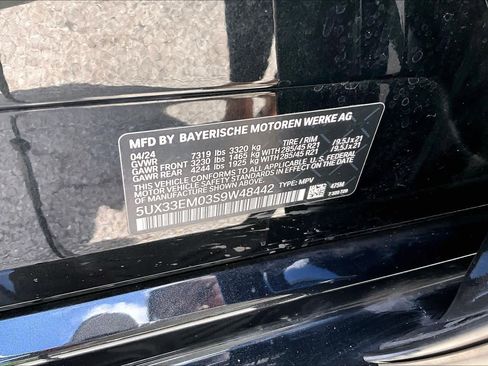 Used 2025 BMW X7 M60i AWD/4WD image 35