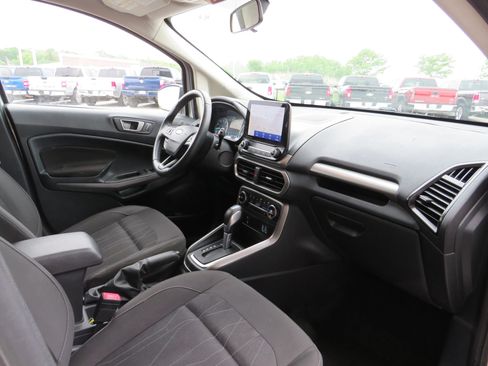Used 2020 Ford EcoSport SE w/ SE Convenience Package image 12