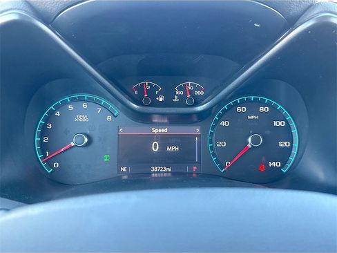 Used 2021 Chevrolet Colorado Z71 w/ Safety Package image 12