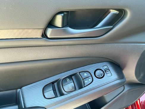 New 2026 Nissan Altima 2.5 SV w/ SV Special Edition Package FWD image 23