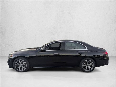 Used 2026 Mercedes-Benz E 350 Sedan image 5