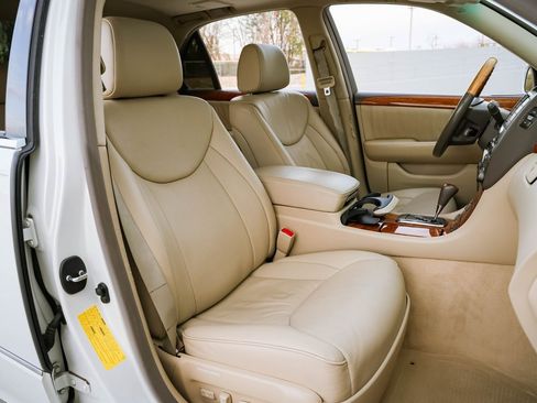 Used 2005 Lexus LS 430 image 22