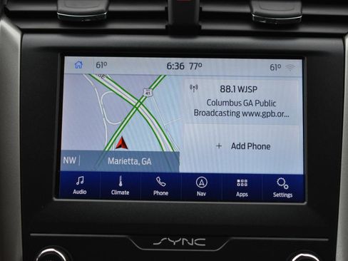 Used 2020 Ford Fusion SE FWD image 17