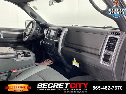 Used 2024 RAM 1500 Warlock AWD/4WD image 31