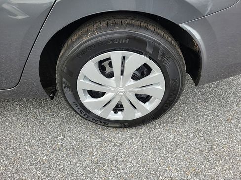 New 2025 Nissan Versa S image 8