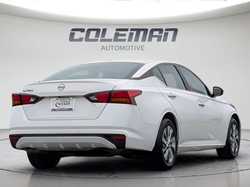 Certified 2025 Nissan Altima 2.5 S FWD image 5