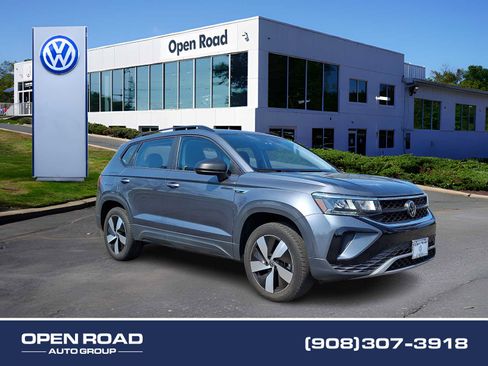 Used 2023 Volkswagen Taos S w/ Driver Assistance Package image 1