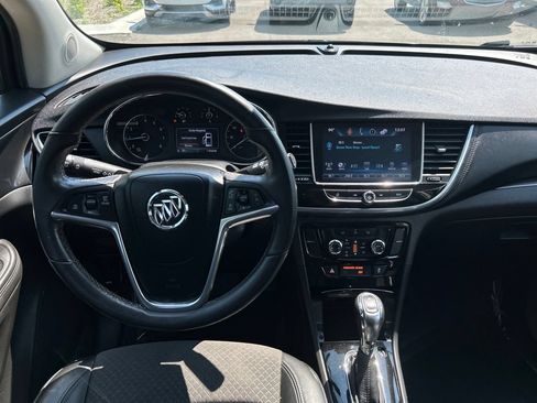 Used 2018 Buick Encore Sport Touring FWD image 15