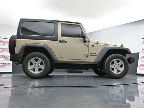 Used 2017 Jeep Wrangler Sport w/ Quick Order Package 24S image 24