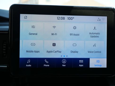 Used 2021 Ford Explorer XLT w/ Equipment Group 202A AWD/4WD image 35