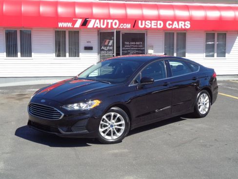 Used 2020 Ford Fusion SE FWD image 37